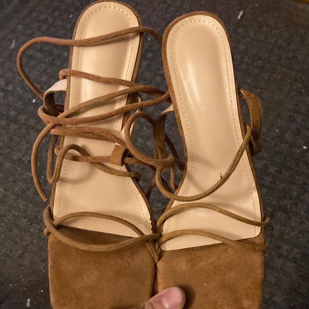 Size 8 tan short heels brand new never worn
